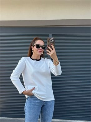 Yakası Garnili Basic Bluz Beyaz