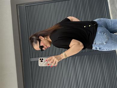 Yarasa Kol Arkası Çıtçıt Detaylı T-shirt Siyah