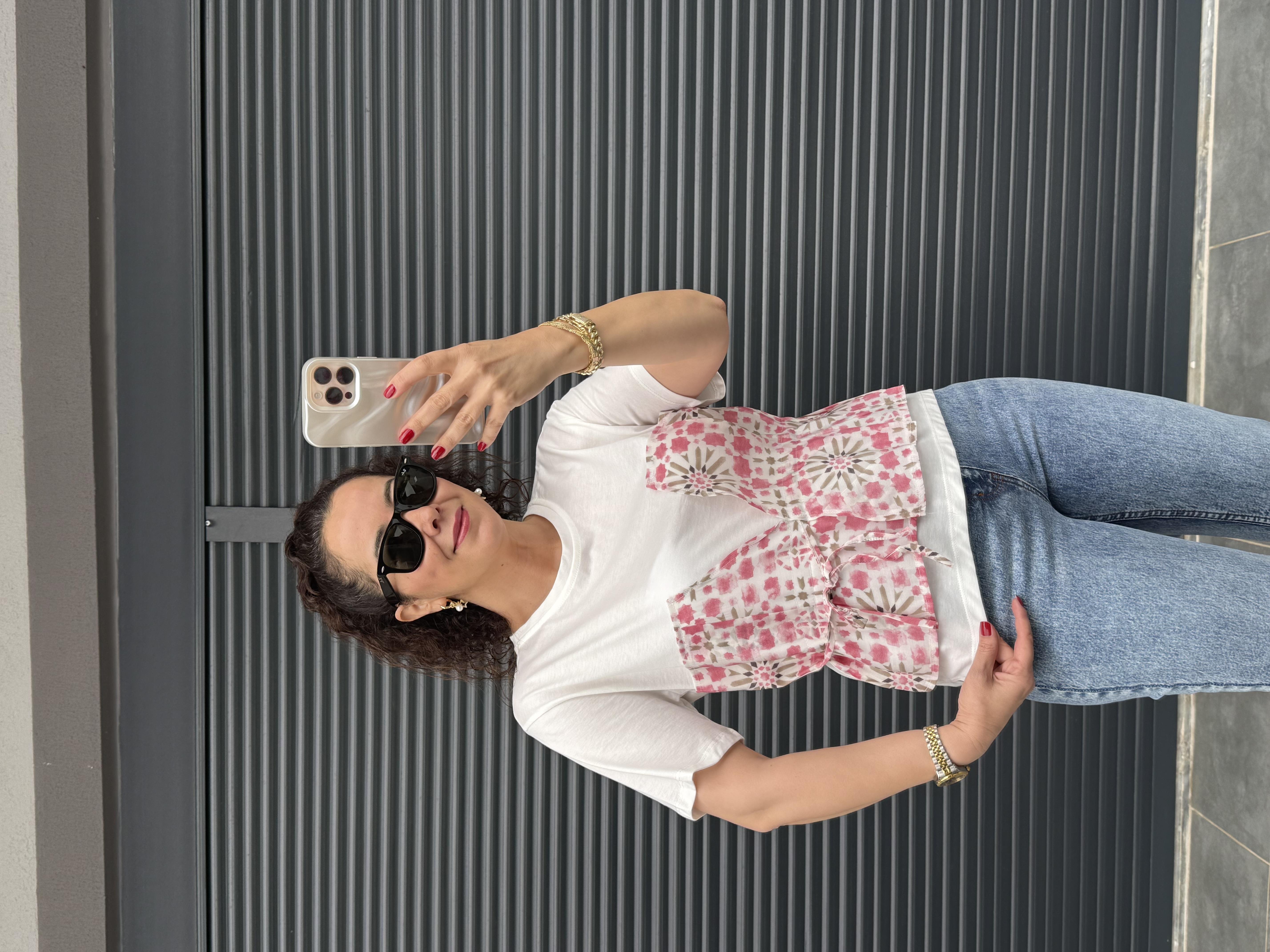 Etnik Desenli Tasarım T-shirt Pembe