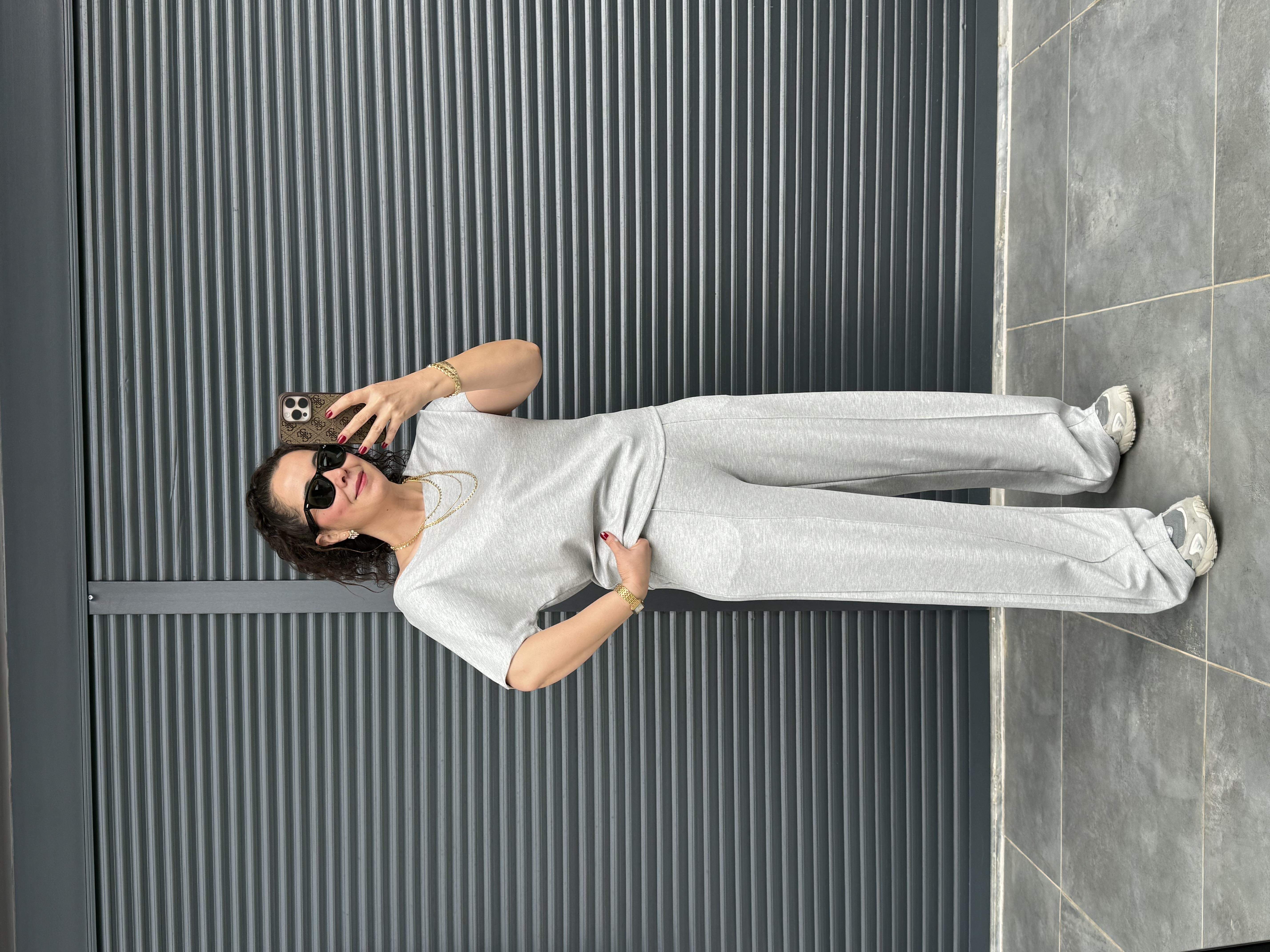 Modal Kumaş Kayık Yaka T-Shirt Pantolon Takım Gri