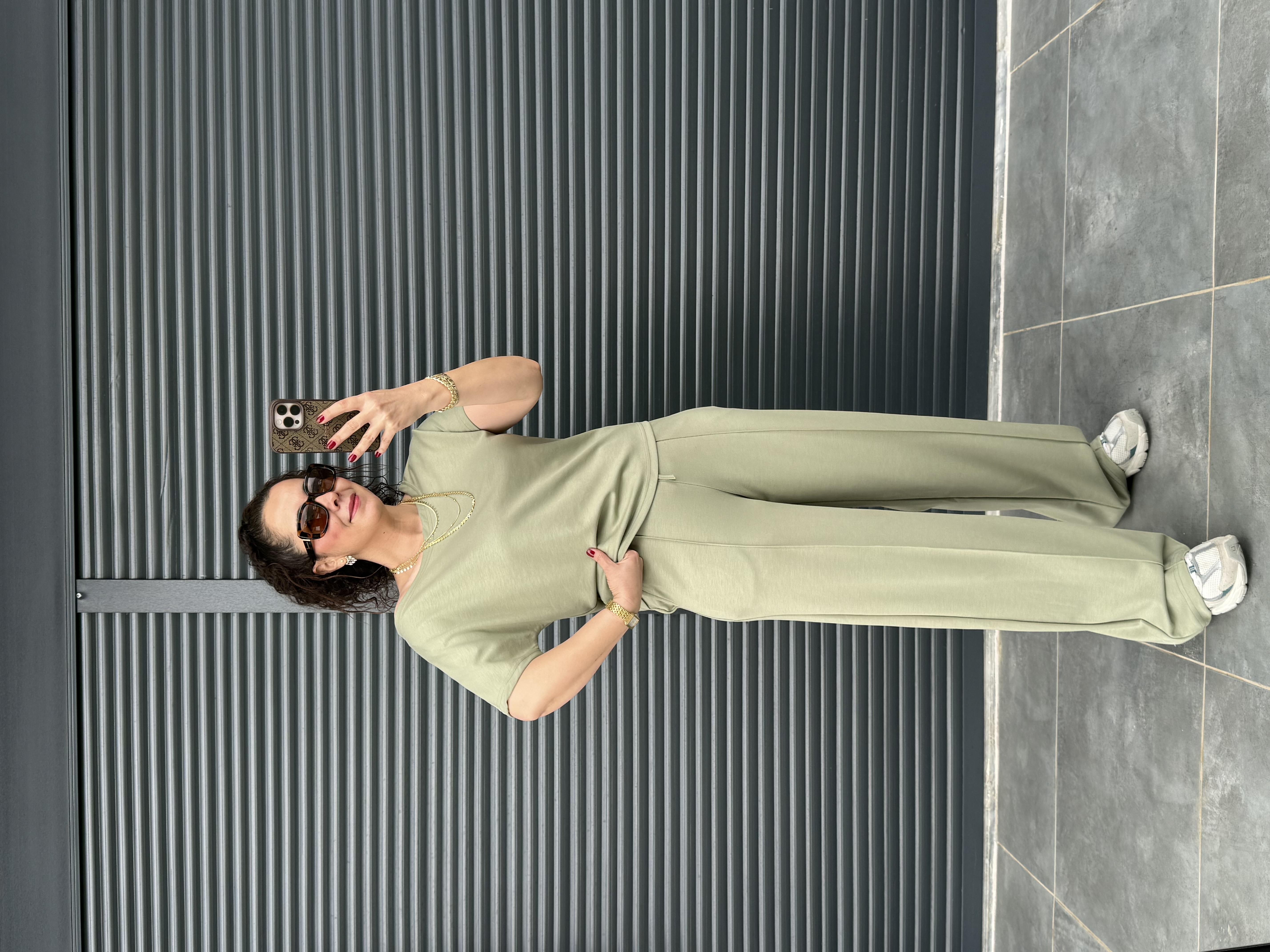 Modal Kumaş Kayık Yaka T-Shirt Pantolon Takım Haki