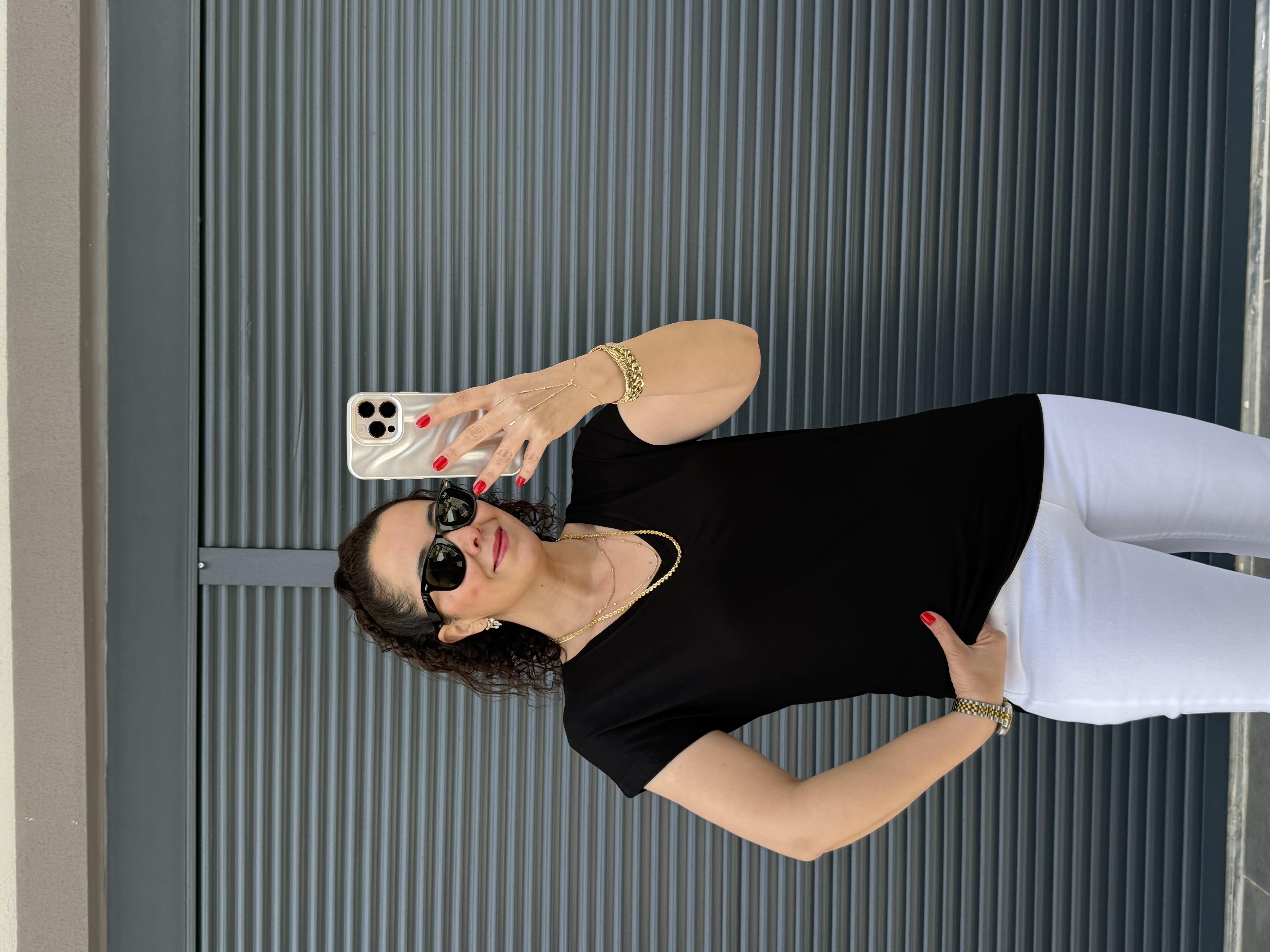 Modal Kumaş  V Yaka T-Shirt Siyah
