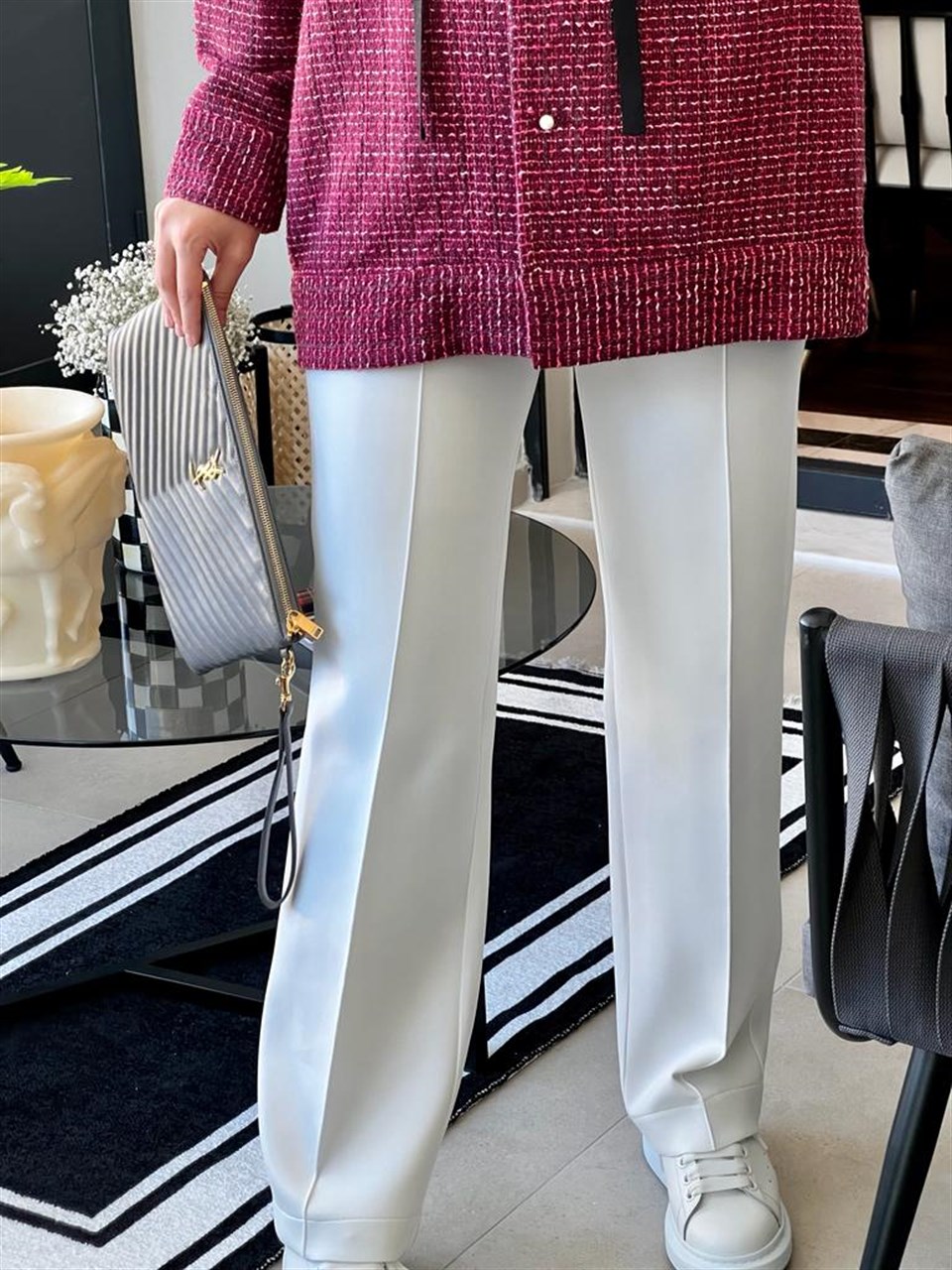 Beyaz Önden Dikişli Pantolon I Pantolon I Lavinia Couture | Modest Giyim