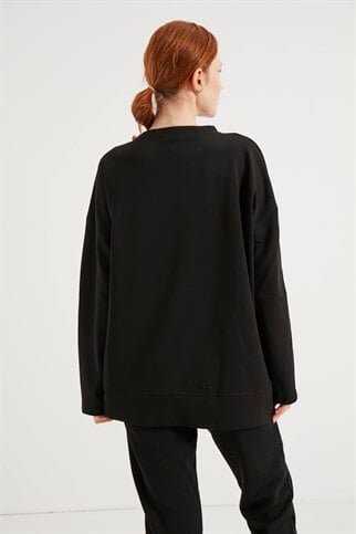 Siyah Kesik Detaylı Sweatshirt