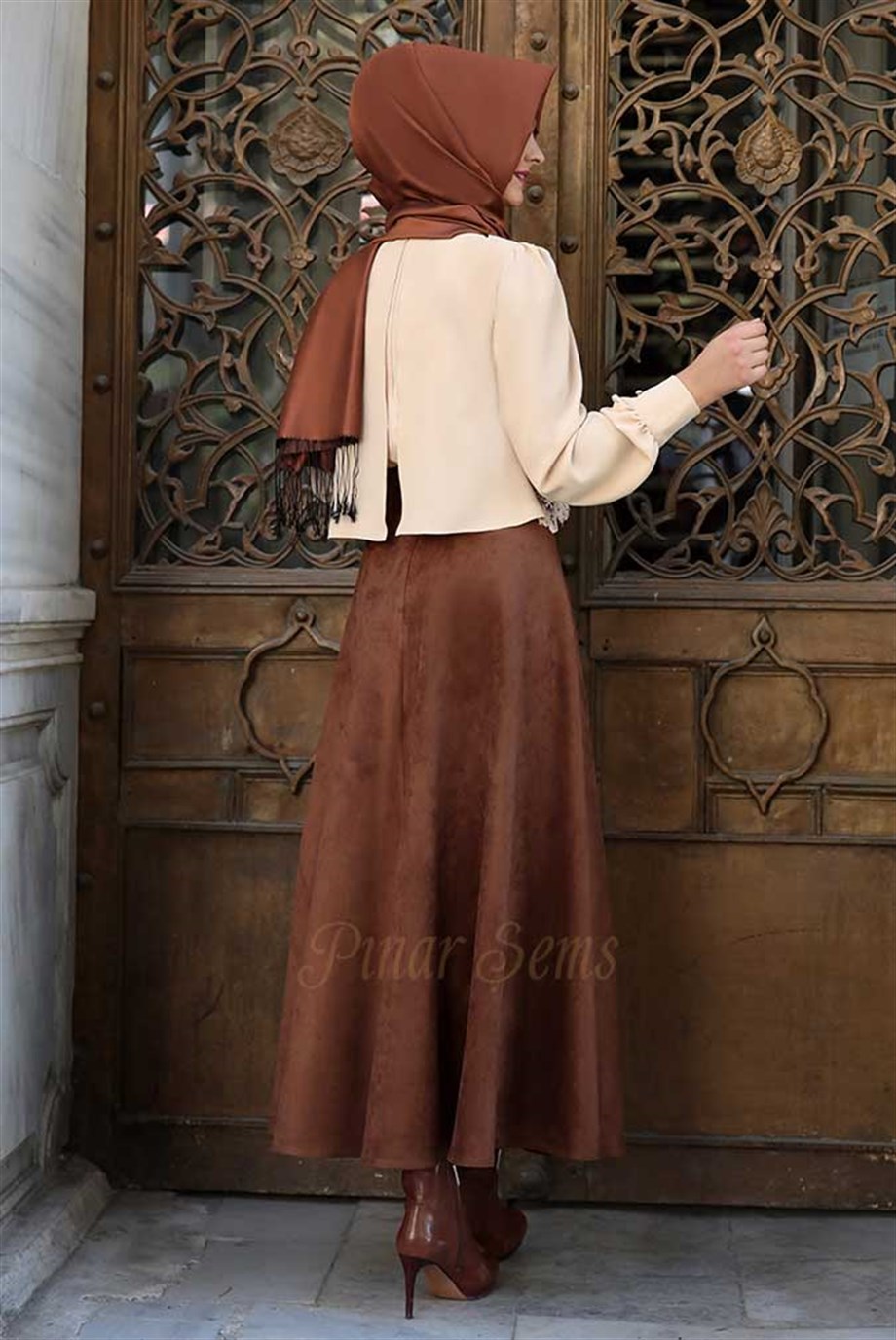 Pınar Şems Dantel Pelerinli Gömlek Bej