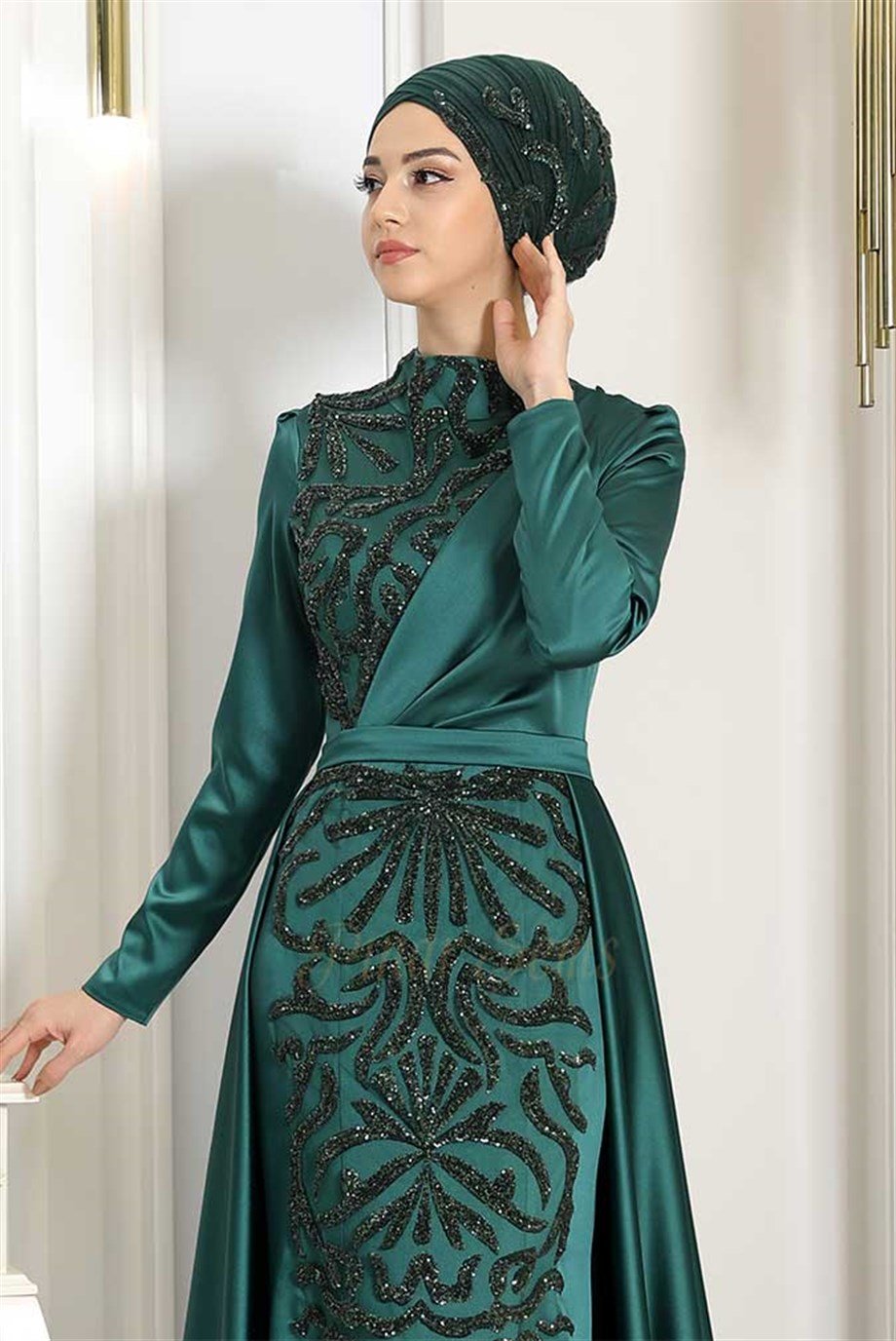 Pınar Şems Nefel Başlık Zümrüt