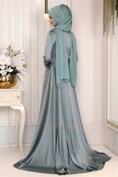 Pınar Şems Ahunur Abiye Mint