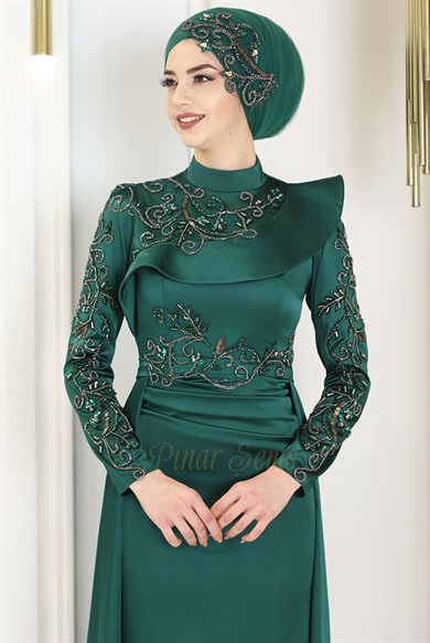 Pınar Şems Asrın Abiye Zümrüt