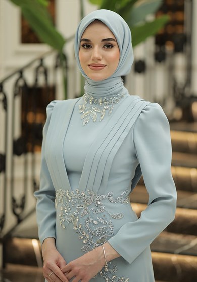 Pınar Şems Gökçen Abiye Mavi