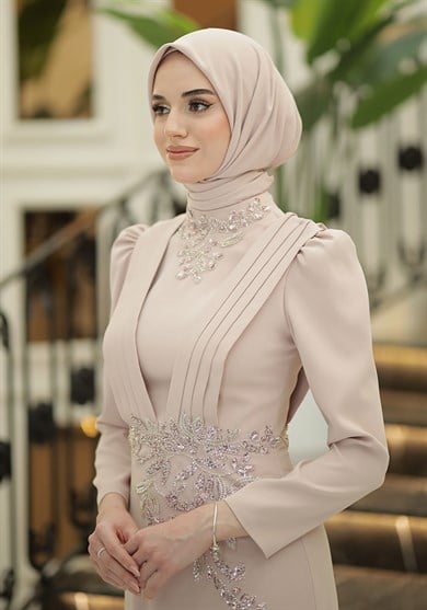 Pınar Şems Gökçen Abiye Pudra