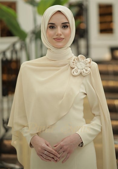 Pınar Şems Özgün Abiye Krem