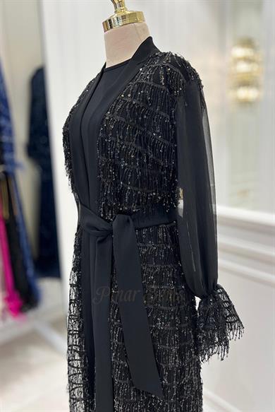 Pınar Şems Püsküllü Abaya Siyah