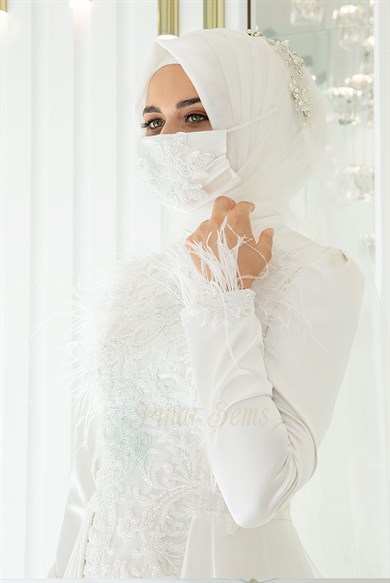 Pınar Şems Yeni Nevra Abiye Beyaz