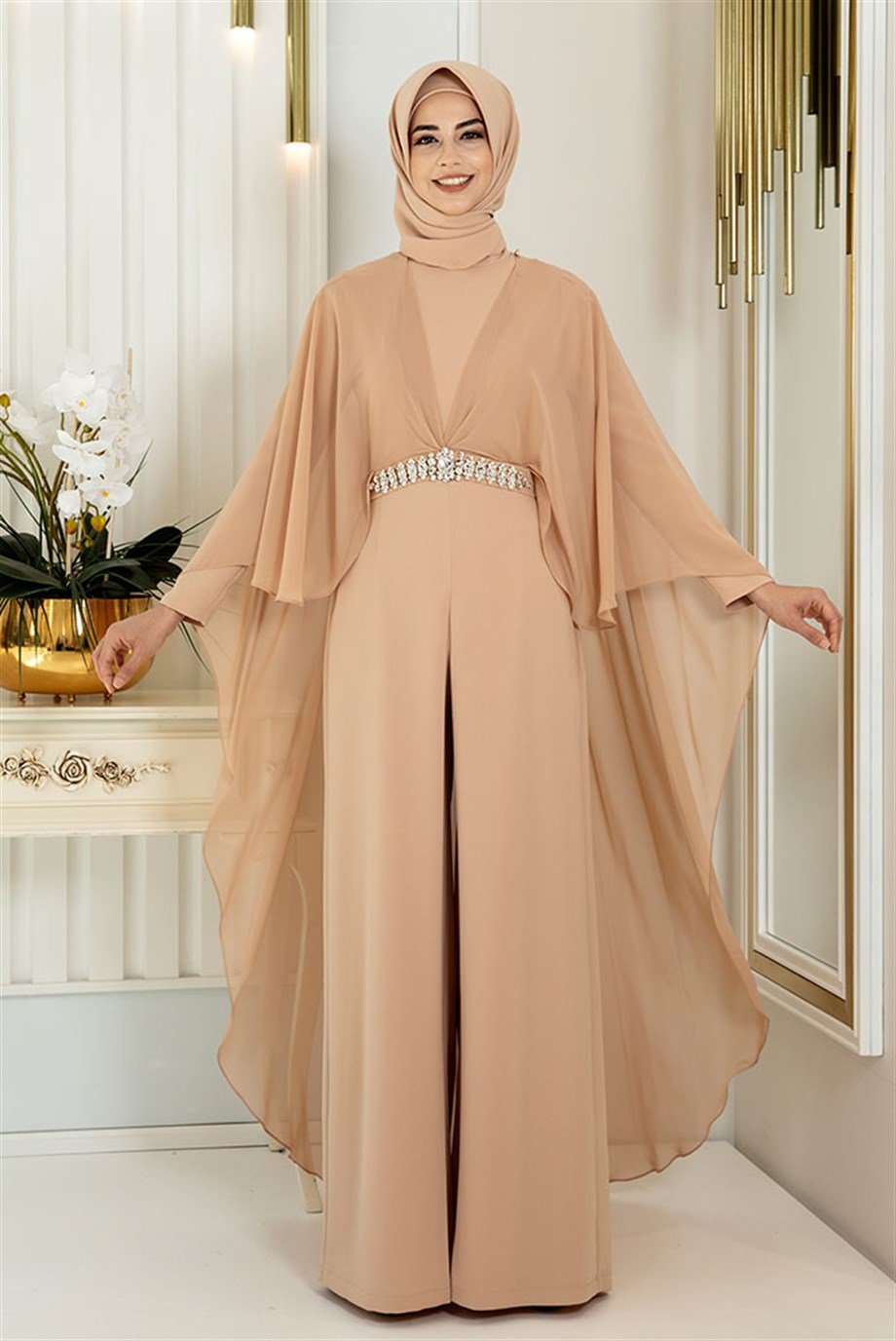 Pınar Şems Ceyda Tulum Camel