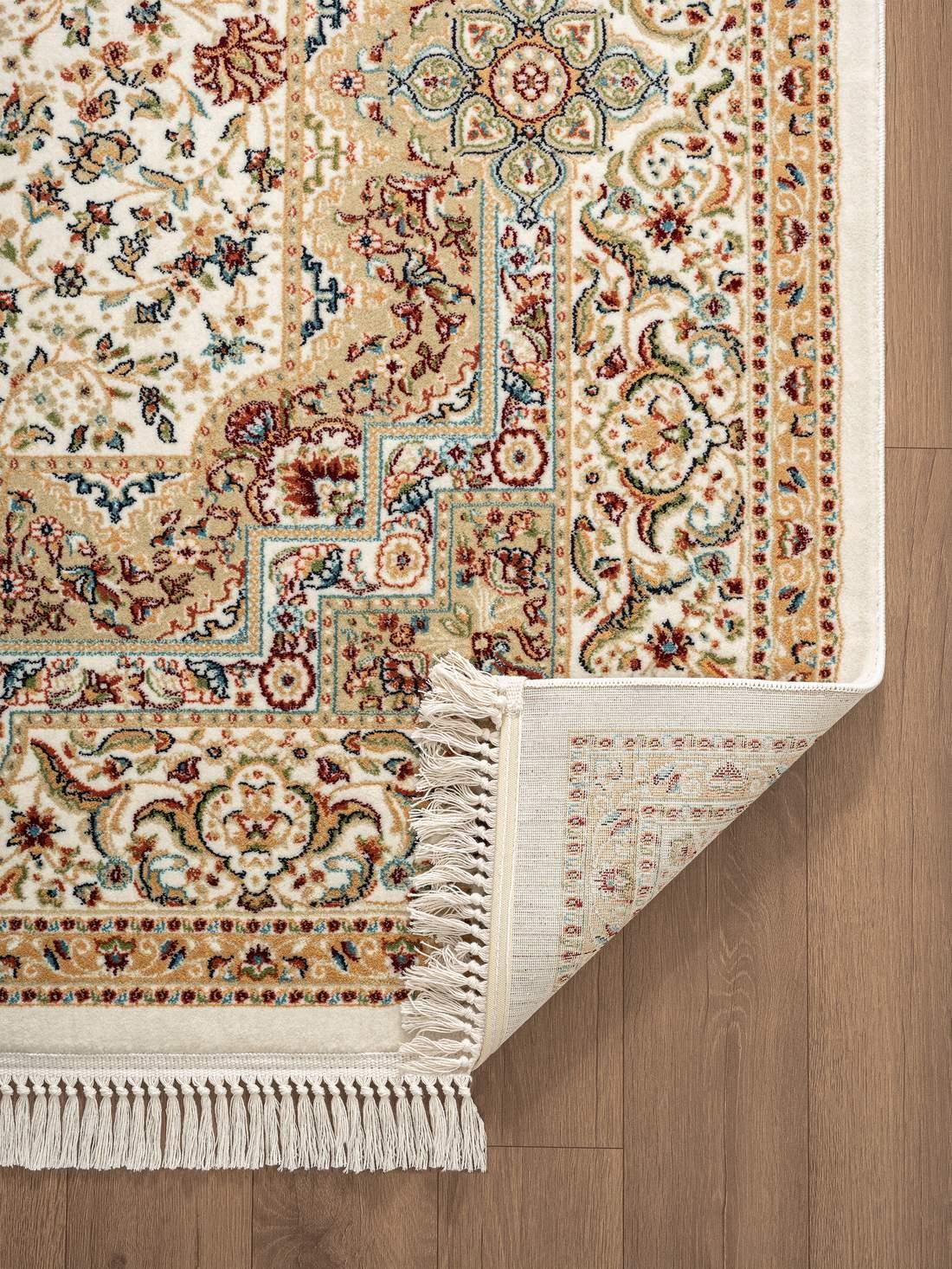 Gümüş Pullu Şahmeran