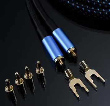 Skye Mounted Cable