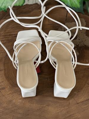 Pierre Cardin Bilekten Bağcıklı Beyaz Kadın Ayakkabı PC52269