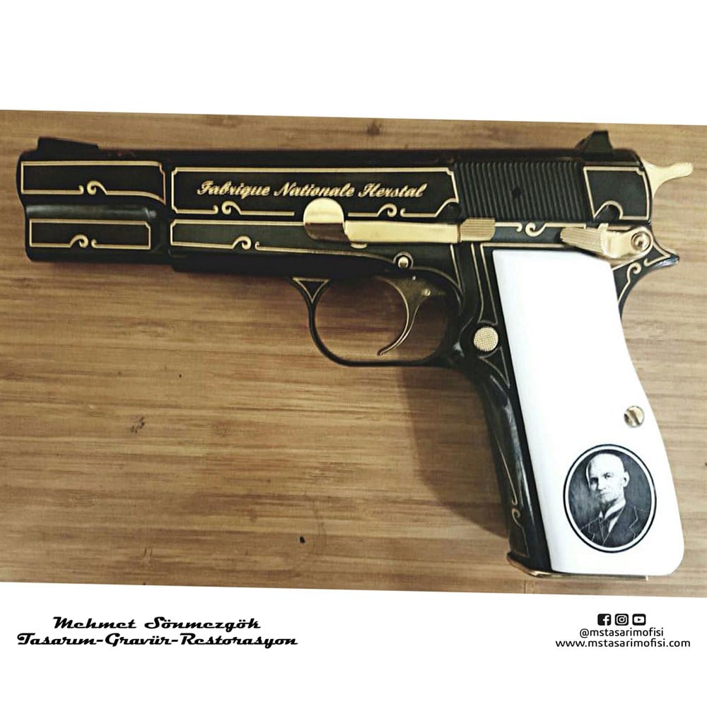 Browning HP Gravür // Altın Kenar Çerçeveli,John Browning İmzalı