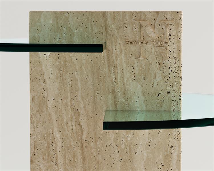 Della-Table dappoint à piédestal en travertin et plateau de verre à gradins