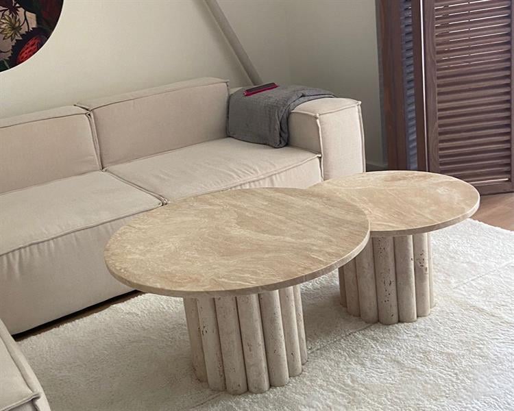 Ivory-Traverten Sehpa