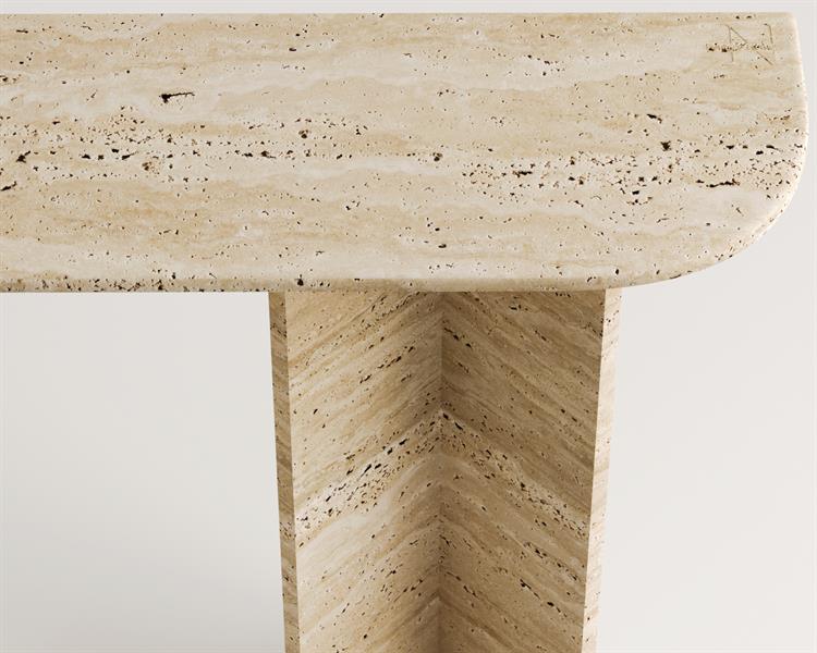 Rose-Travertin Kommode