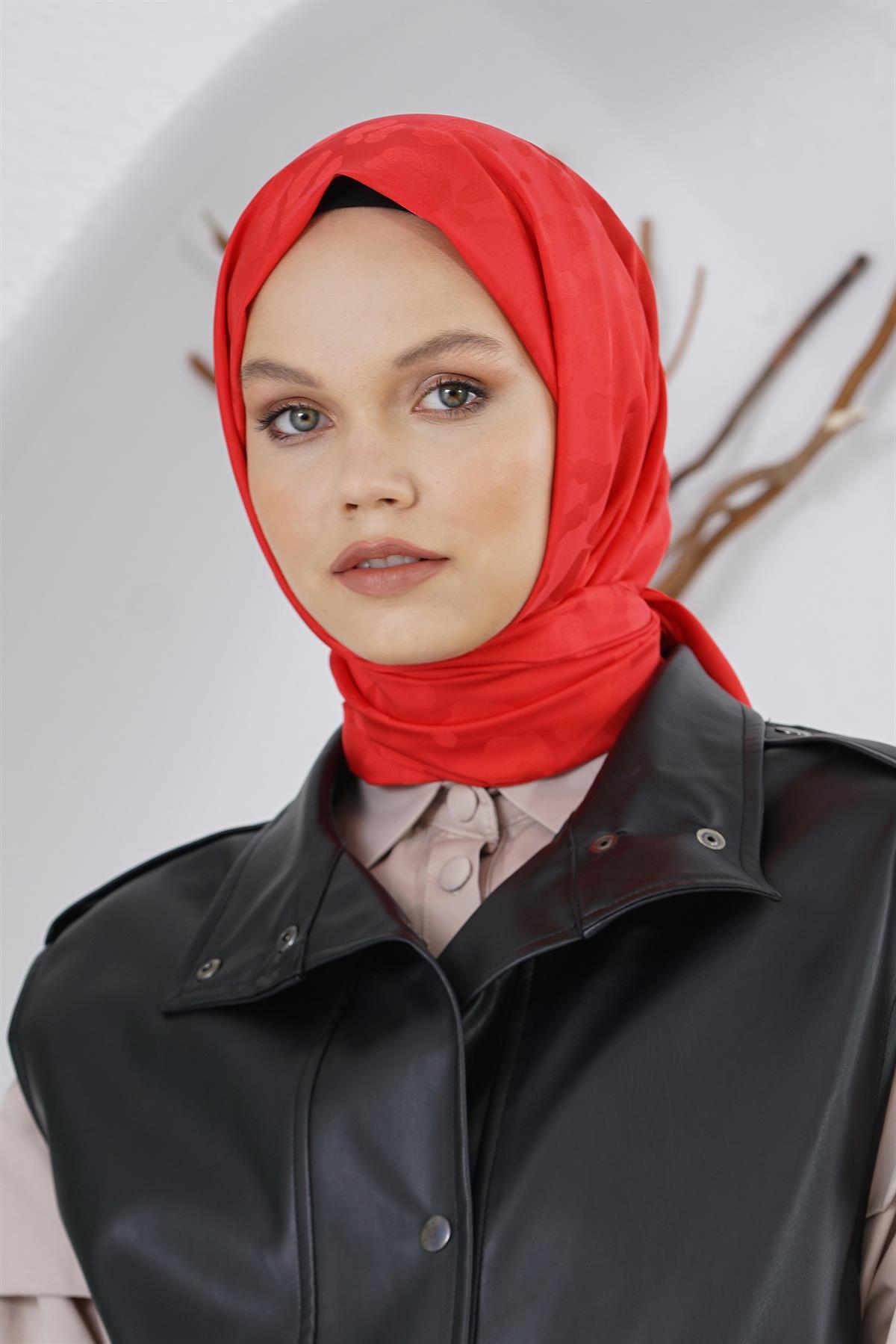 Loryan Scarf Floş Jakar Serisi Leopar Desenli Şal Kırmızı