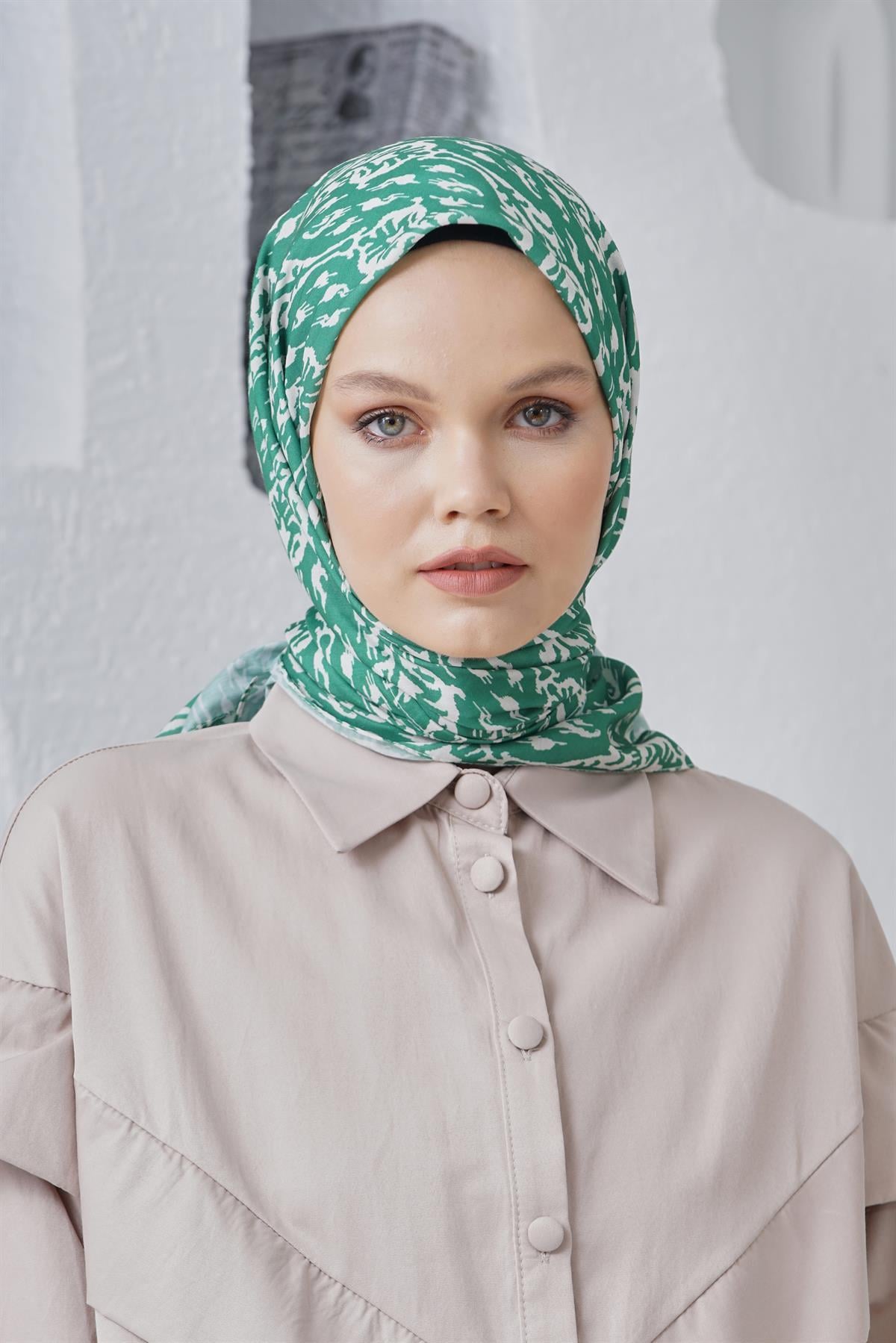 Loryan Scarf Linen Keten Karışımlı Pamuklu Çini Desenli Eşarp Benetton