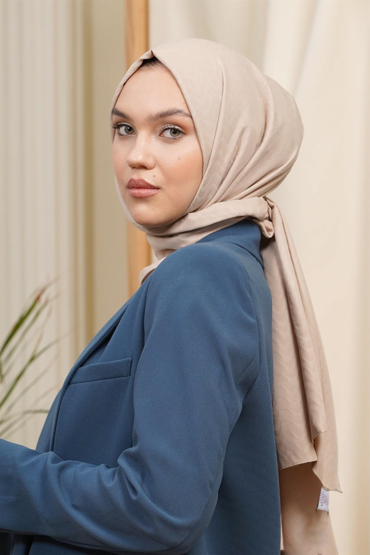 Loryan Scarf Kendinden Desenli Tek Renk Kayla Jakarlı Pamuklu Şal Bej