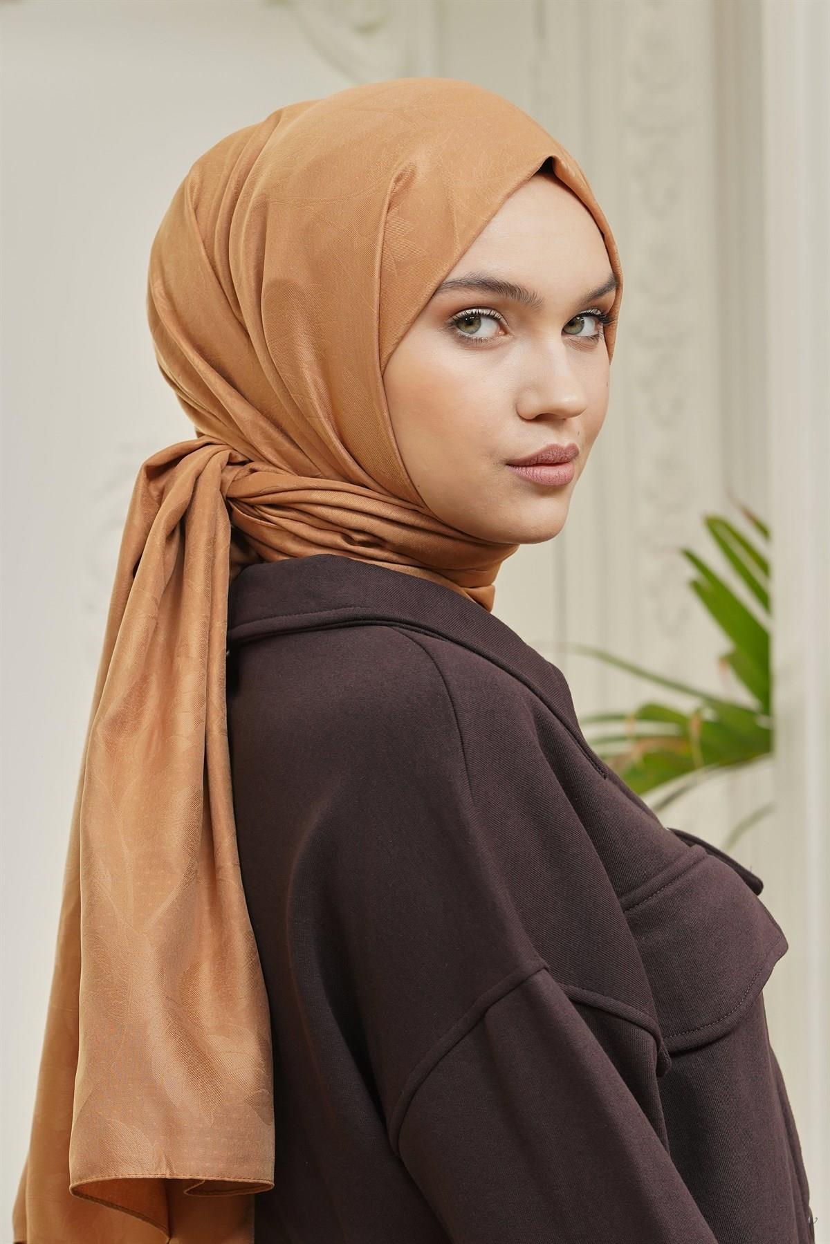 Loryan Scarf, Pamuklu, Tek Renk Kianna Jakarlı Şal Camel