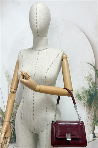SOSELA 67-7135 Kadın Bordo Çarpraz Askılı Çanta