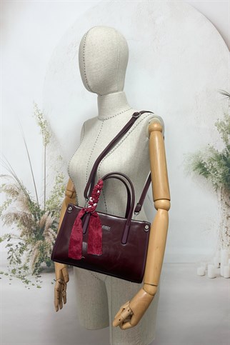OSELA 67-8138 Kadın Bordo Omuz Ve Kol Çanta