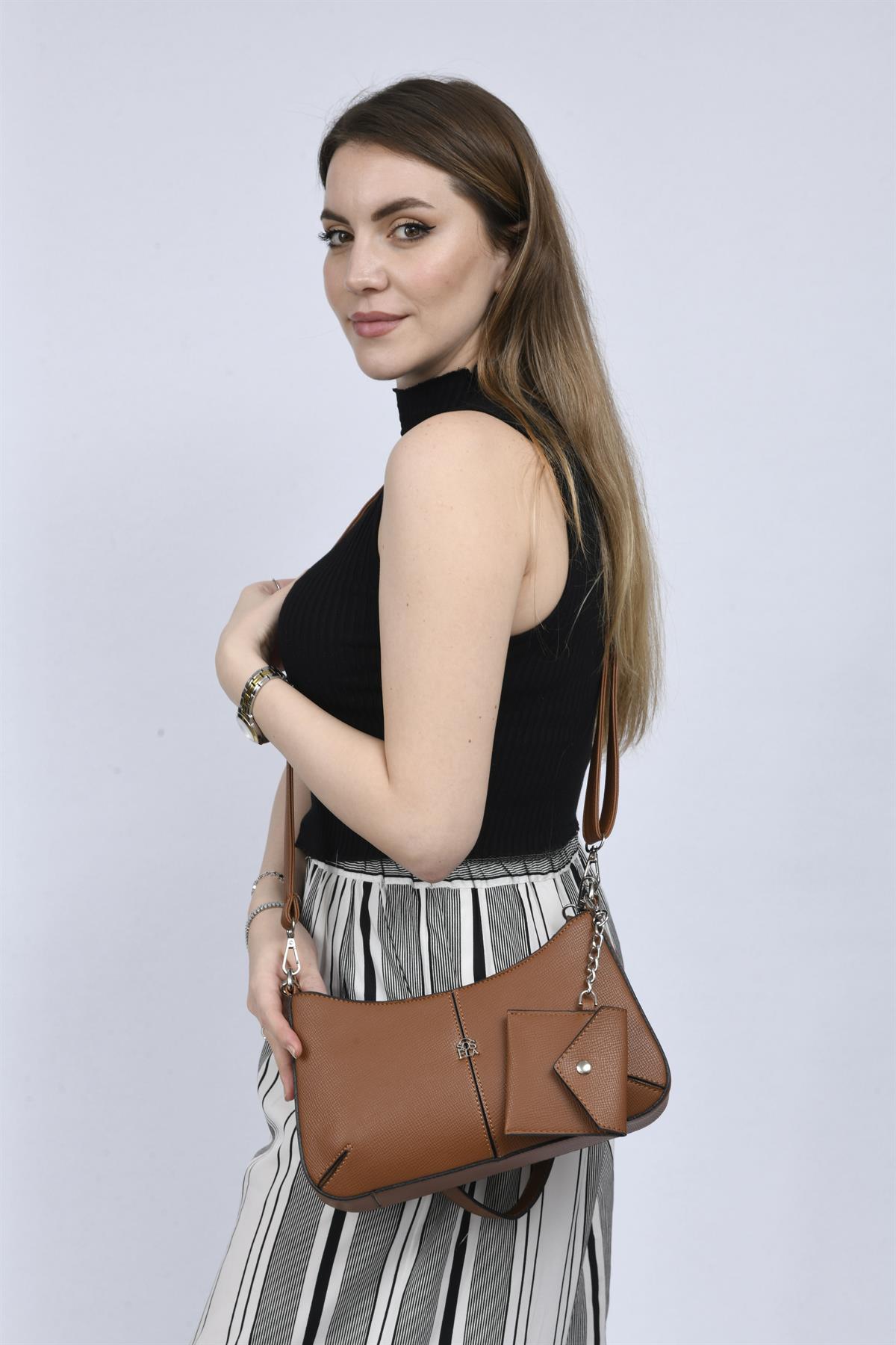 Fayette Kadın Çapraz Çanta 67-7090 TABA