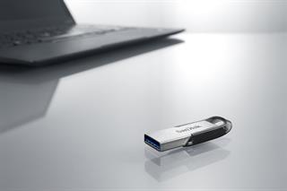 SanDisk 128GB Ultra Flair Metal 3.0 USB Flash Bellek Black SDCZ73-128G-G46