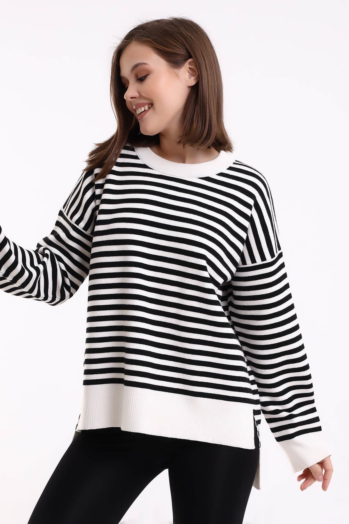 Çizgili Oversize Triko Kazak 6336