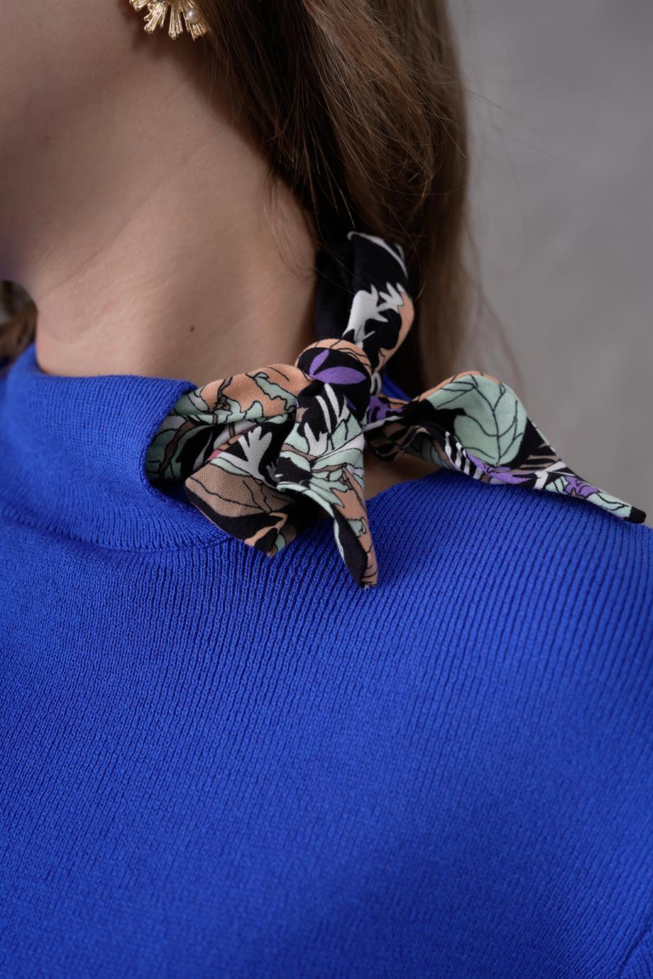 Bisiklet Yaka Fularlı Triko Kazak Triko Bluz 1100 Saks