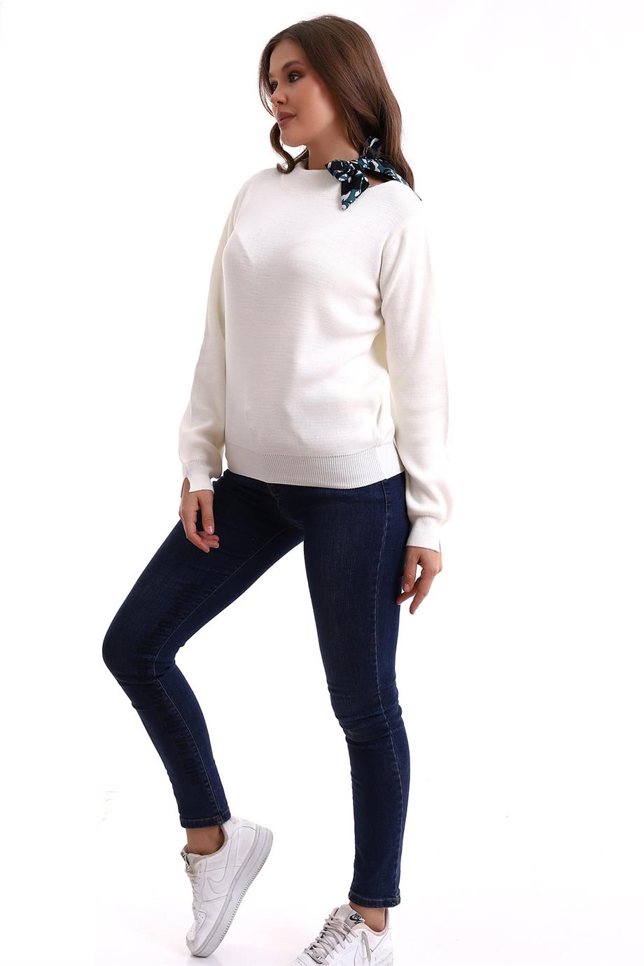 Bisiklet Yaka Fularlı Triko Kazak Triko Bluz 1100 Ekru