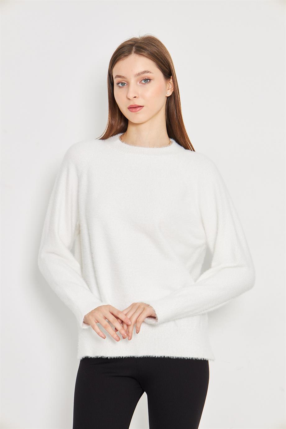 Kadın Bisiklet Yaka Yumoş Oversize Triko Kazak 241205