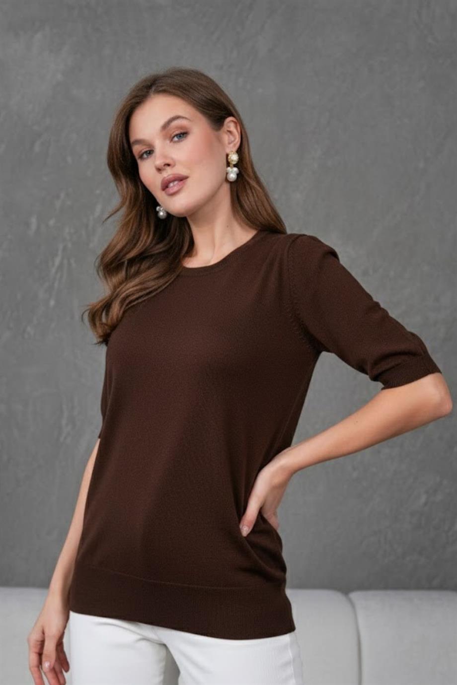 Kadın Ense Düğmeli Kısa Kol Triko Bluz 1415 KAHVE