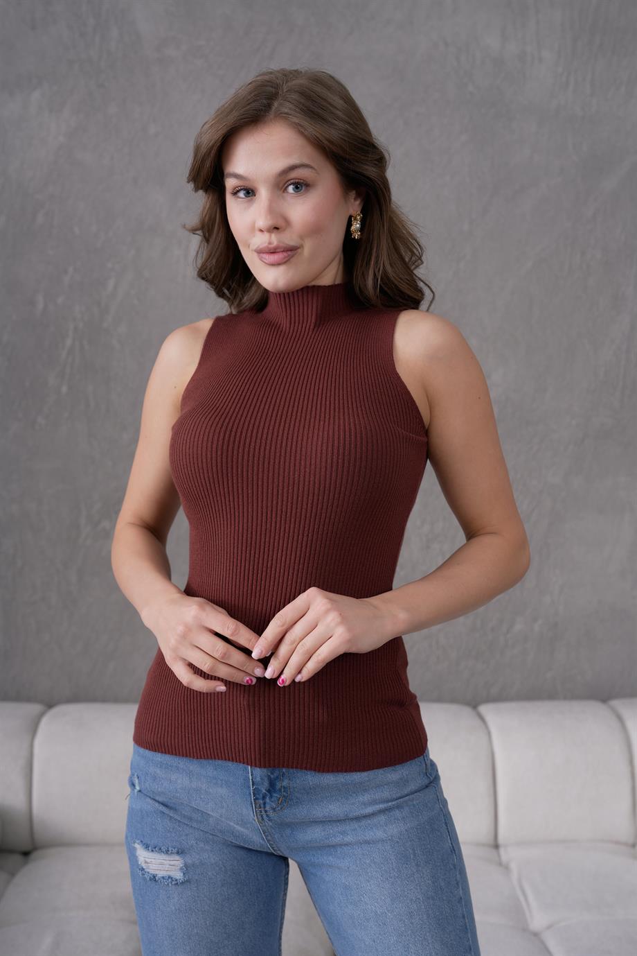 Kadın Fitilli Kolsuz Triko Badi Likralı Body 253101