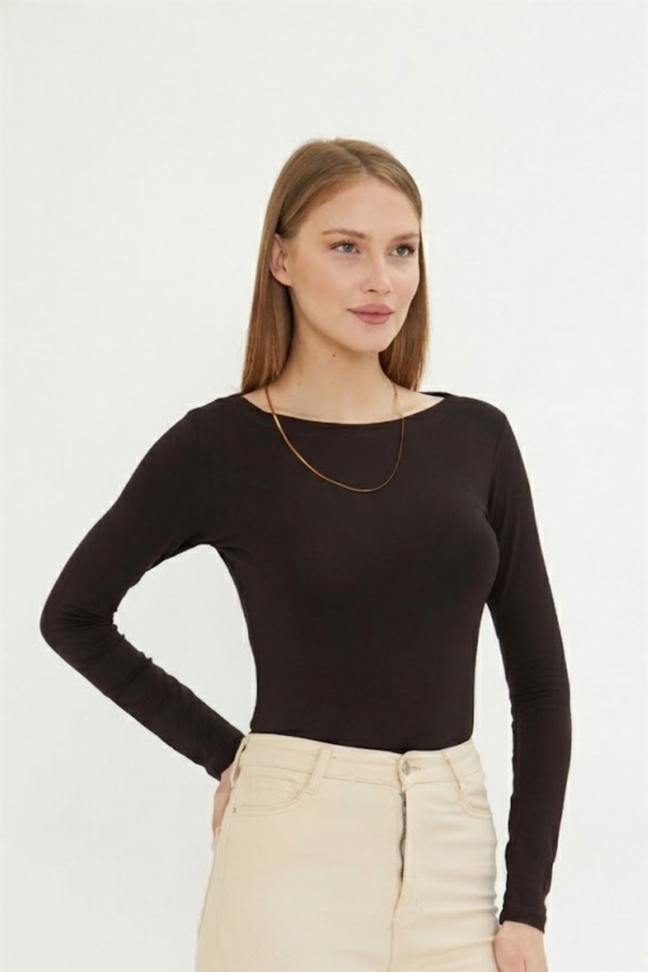 Kadın Kayık Yaka Basic Uzun Kollu Body Likralı Bluz  Viskon Body 160 Kahverengi