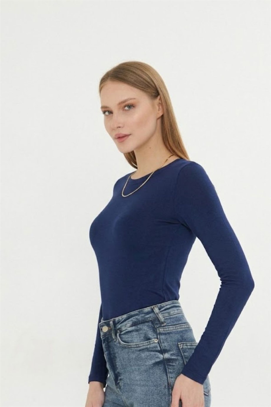 Kadın Kayık Yaka Basic Uzun Kollu Body Likralı Bluz  Viskon Body 160 Lacivert