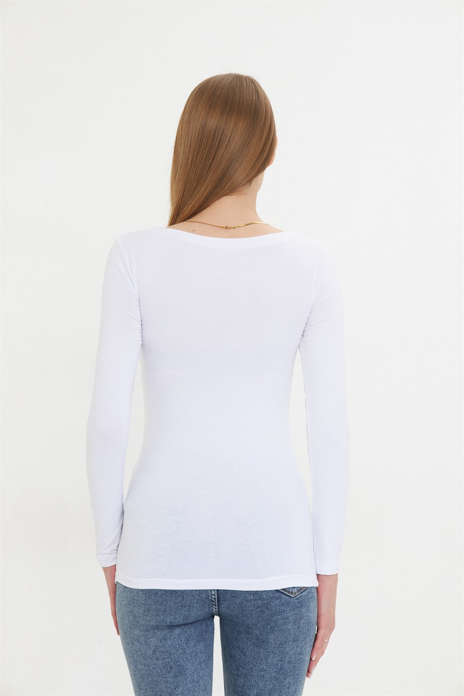 Kadın Kayık Yaka Basic Uzun Kollu Body Likralı Bluz  Viskon Body 160 Beyaz