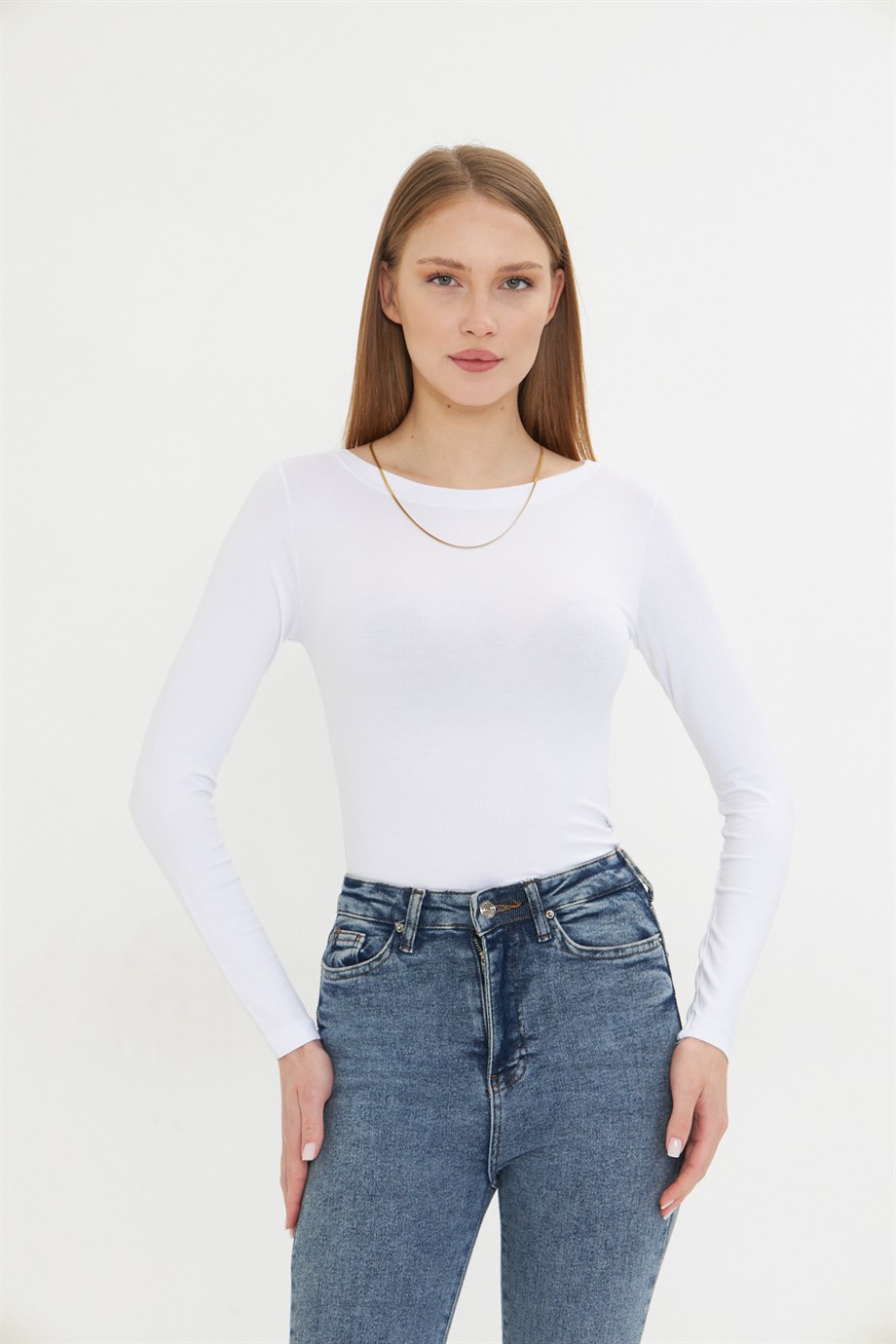 Kadın Kayık Yaka Basic Uzun Kollu Body Likralı Bluz  Viskon Body 160 Beyaz