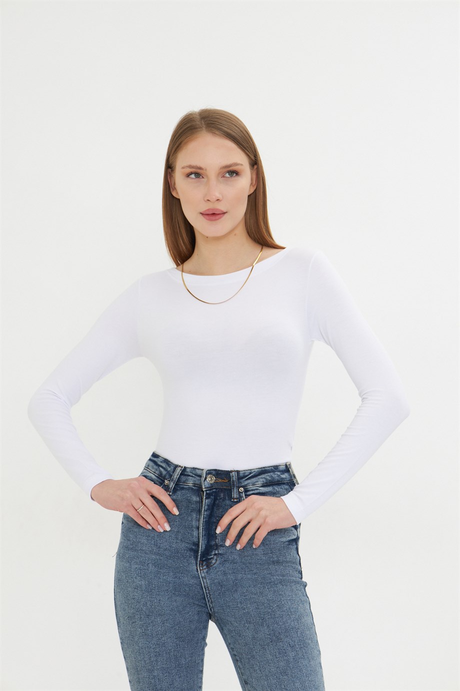 Kadın Kayık Yaka Basic Uzun Kollu Body Likralı Bluz  Viskon Body 160 Beyaz