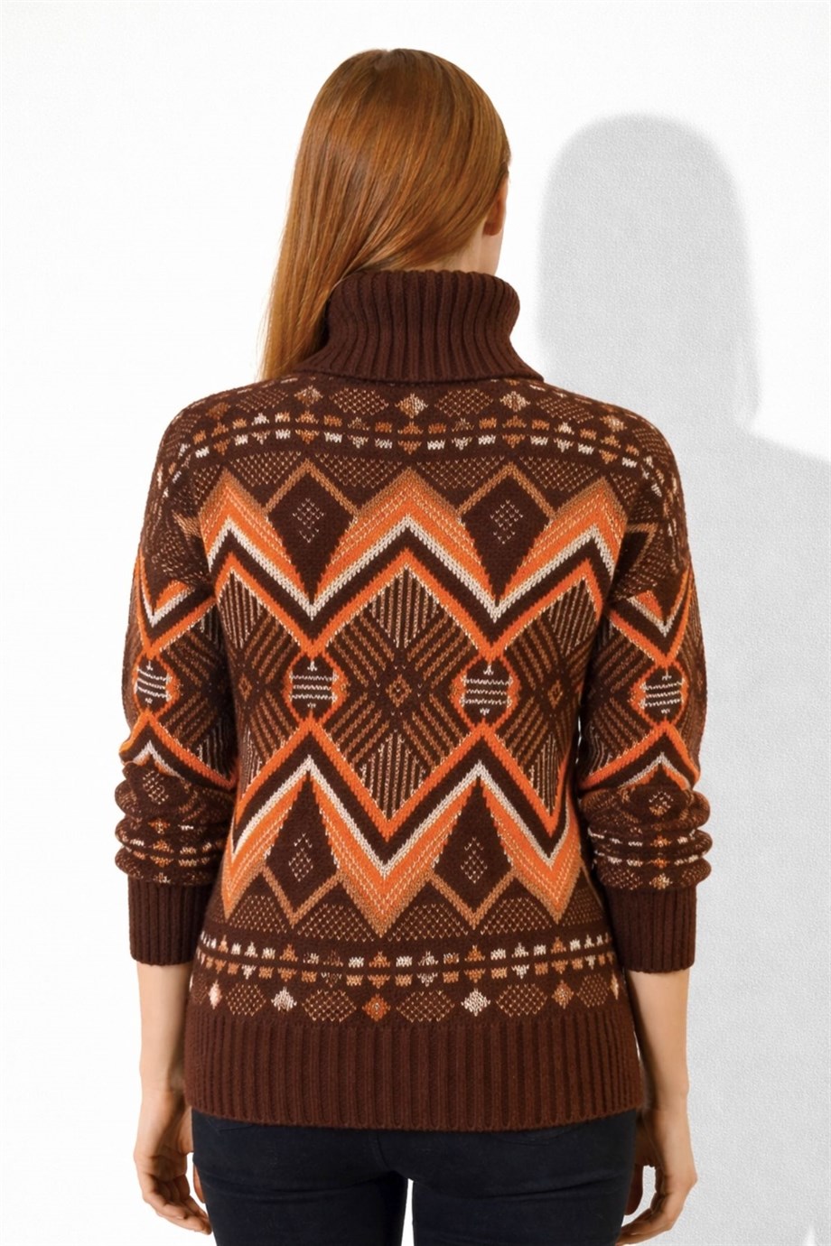 Kadın Kilim Desenli Yumuşak Dokulu Balıkçı Yaka Triko Kazak 7590 Kahverengi