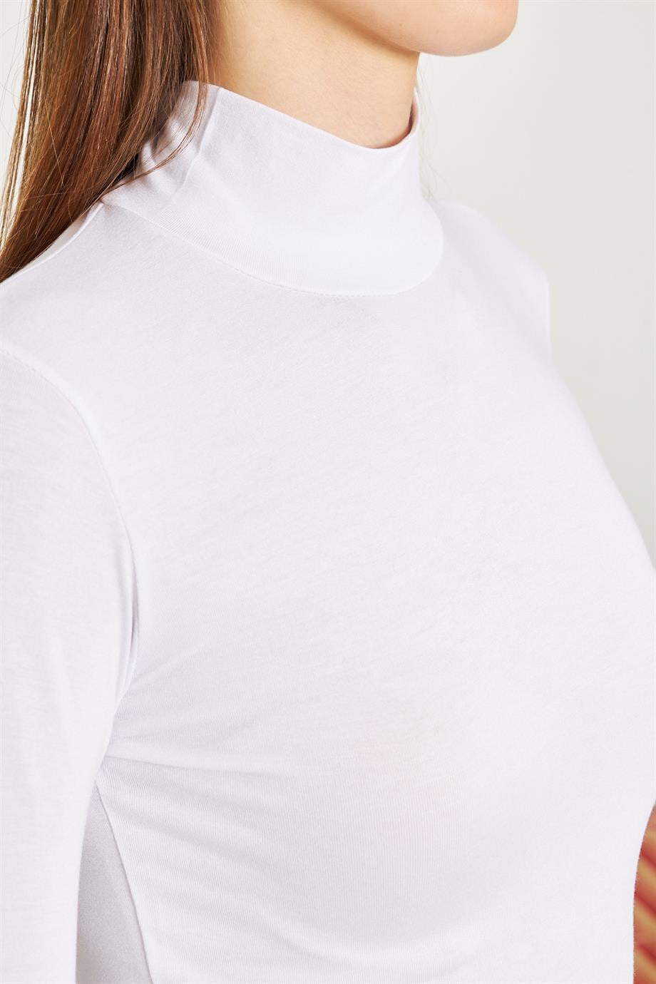 Kadın  Parmak  Detaylı  Balıkçı  Yaka  Likralı  Body  173