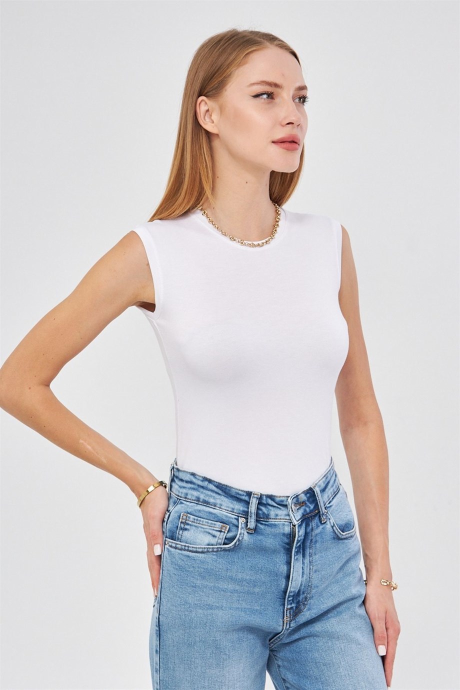 Sıfır Kol Bisiklet Yaka Badi Viskon Likralı Body 109 Beyaz