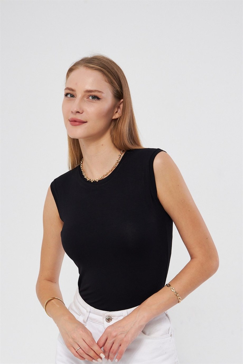 Sıfır Kol Bisiklet Yaka Badi Viskon Likralı Body 109 Siyah