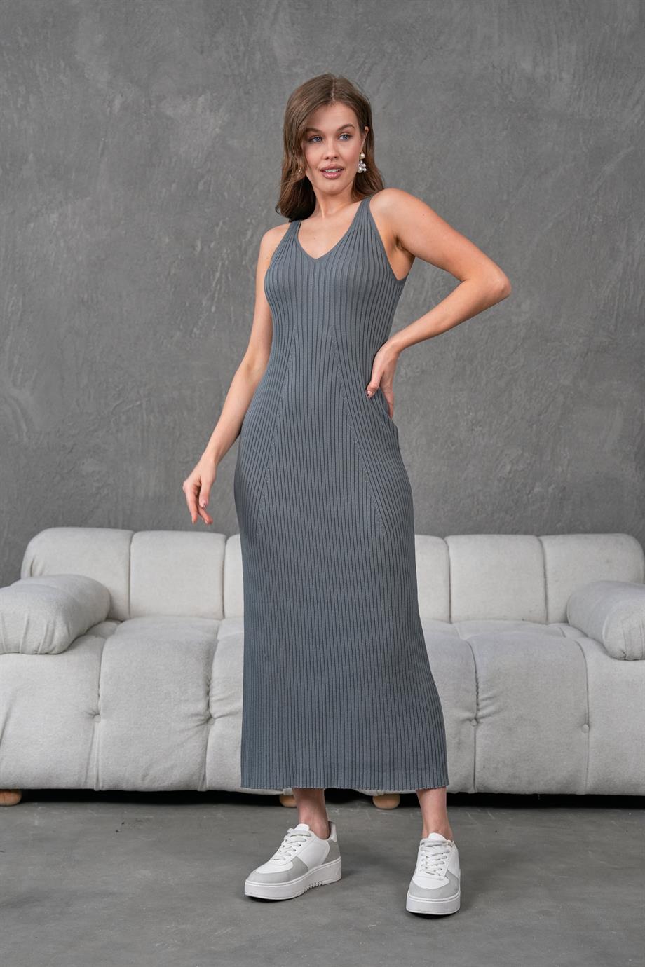 V Yaka Kolsuz Triko Elbise 171610