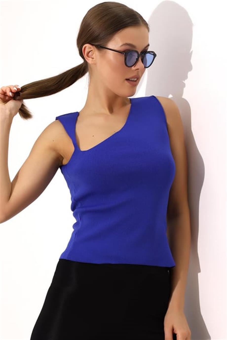 Yarım V Triko Atlet Bluz 1512